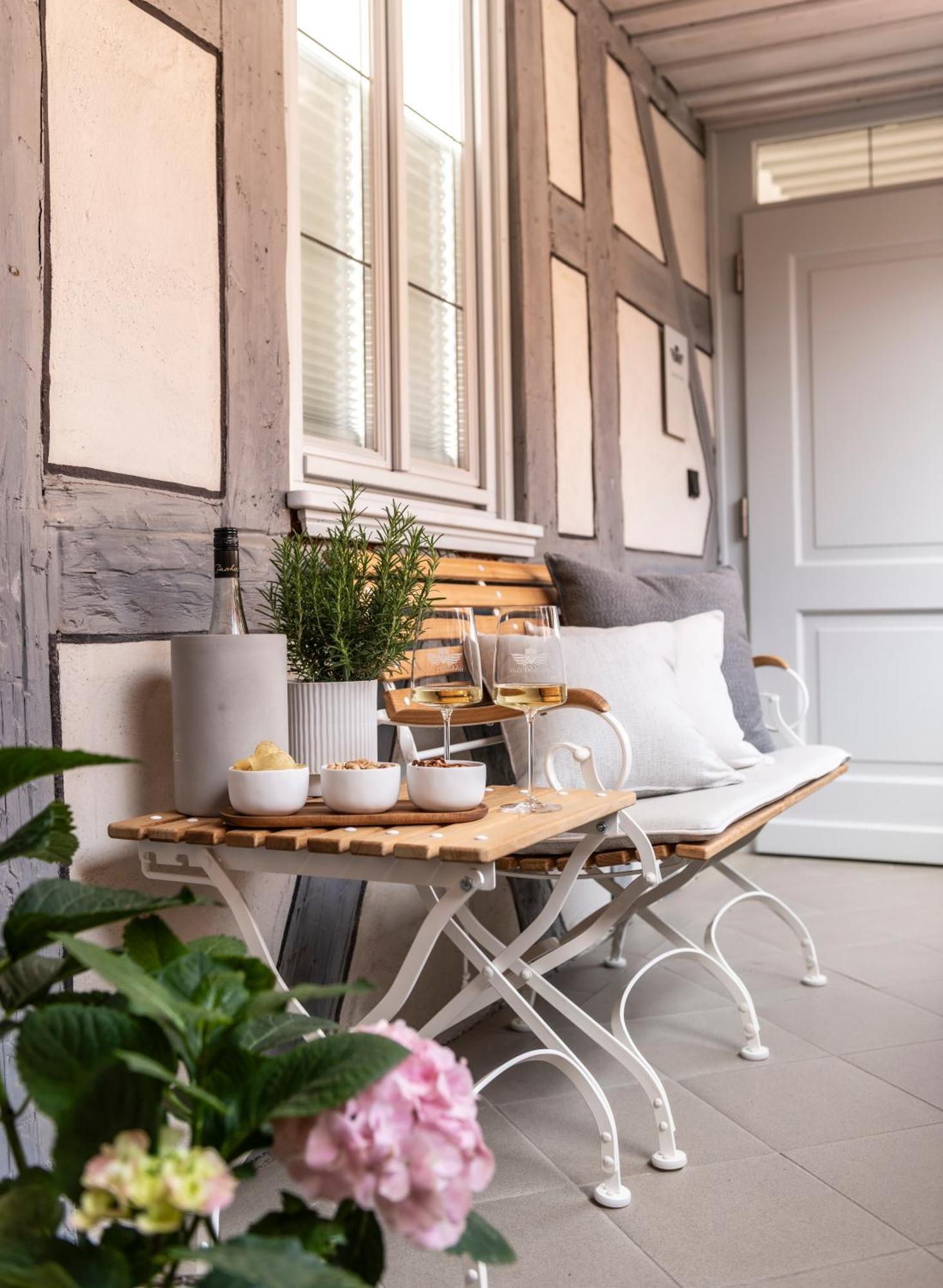 Haestens Boutique Biohotel - Chez Douverne Sommerach Eksteriør bilde